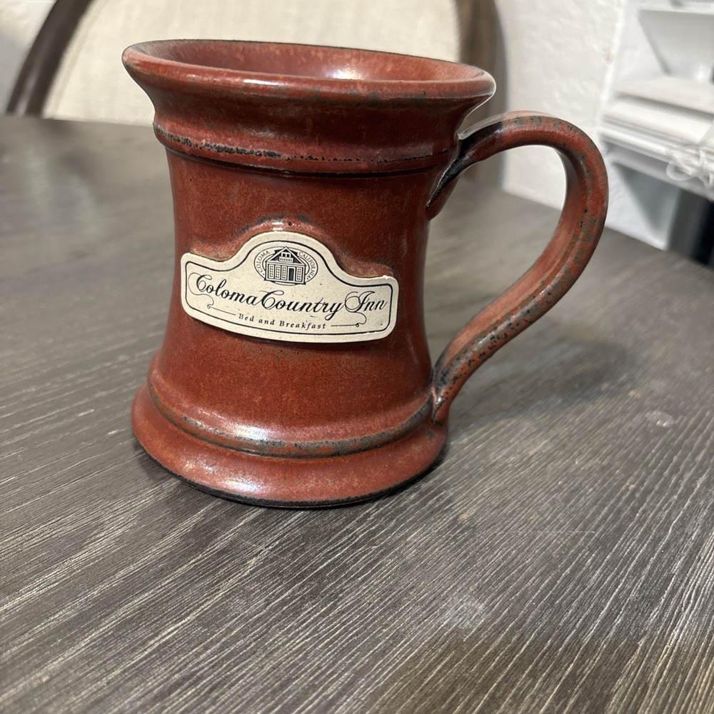 Coloma County  Inn Sunset Hill Stoneware‎ Mug